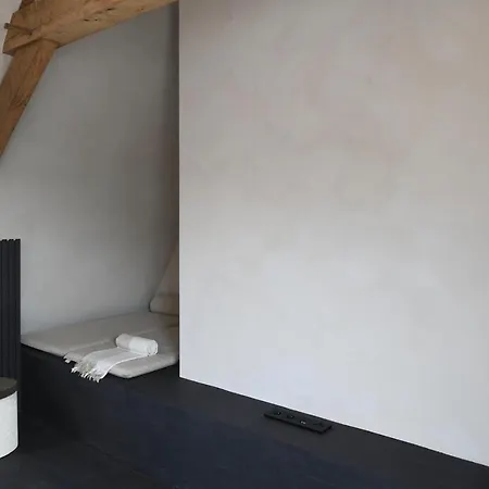 Konukevi Dezwartefles Gent